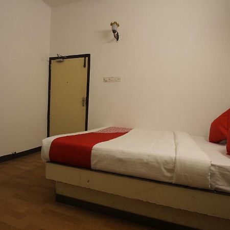 Oyo Flagship 40509 Hotel Mps Residential Tower Тирупур Екстериор снимка